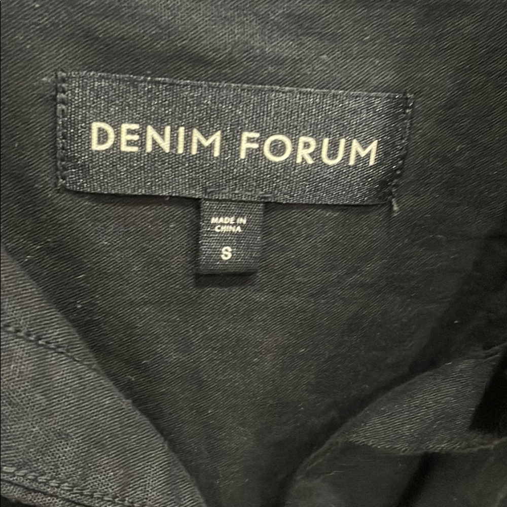 Button down top - Picture 3 of 3
